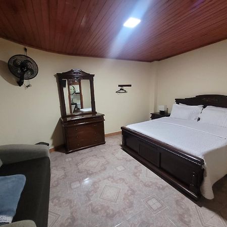 Find Land & A Rest Hotel Филандиа Екстериор снимка